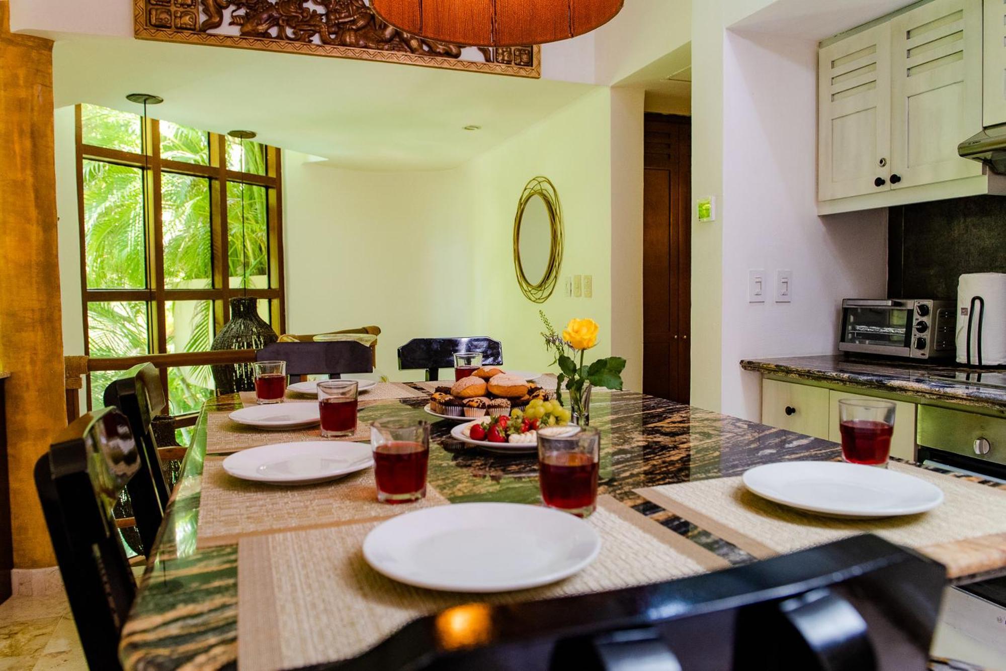 Maya Villa Condo Hotel And Beachclub Playa del Carmen Kültér fotó