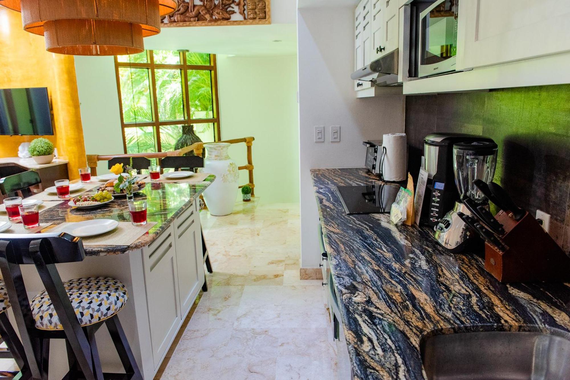 Maya Villa Condo Hotel And Beachclub Playa del Carmen Kültér fotó