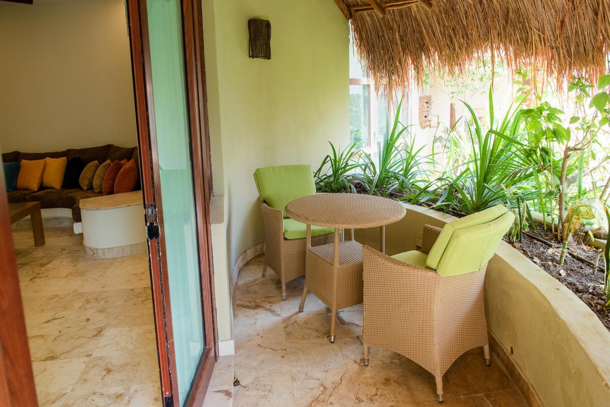 Maya Villa Condo Hotel And Beachclub Playa del Carmen Kültér fotó