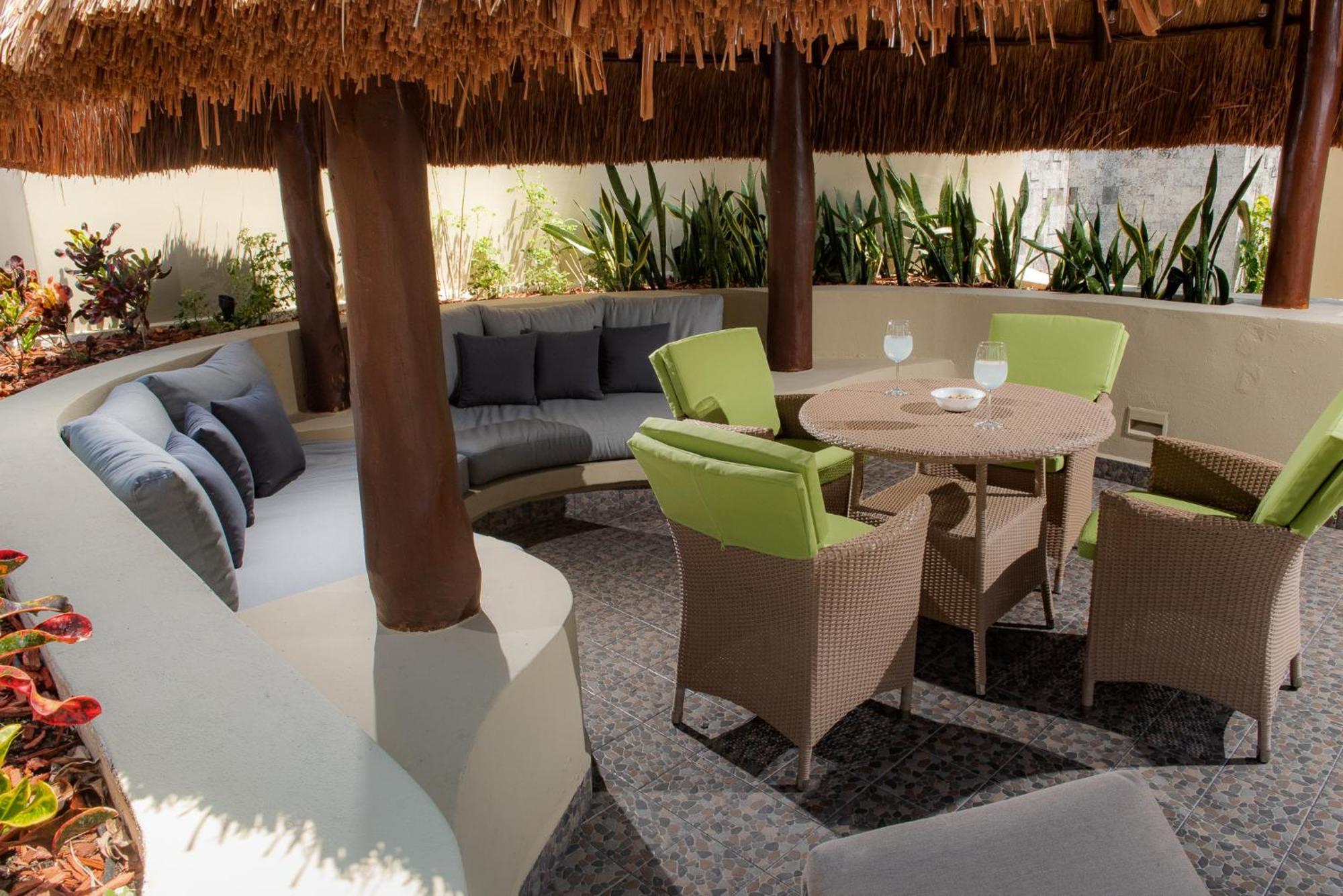 Maya Villa Condo Hotel And Beachclub Playa del Carmen Kültér fotó