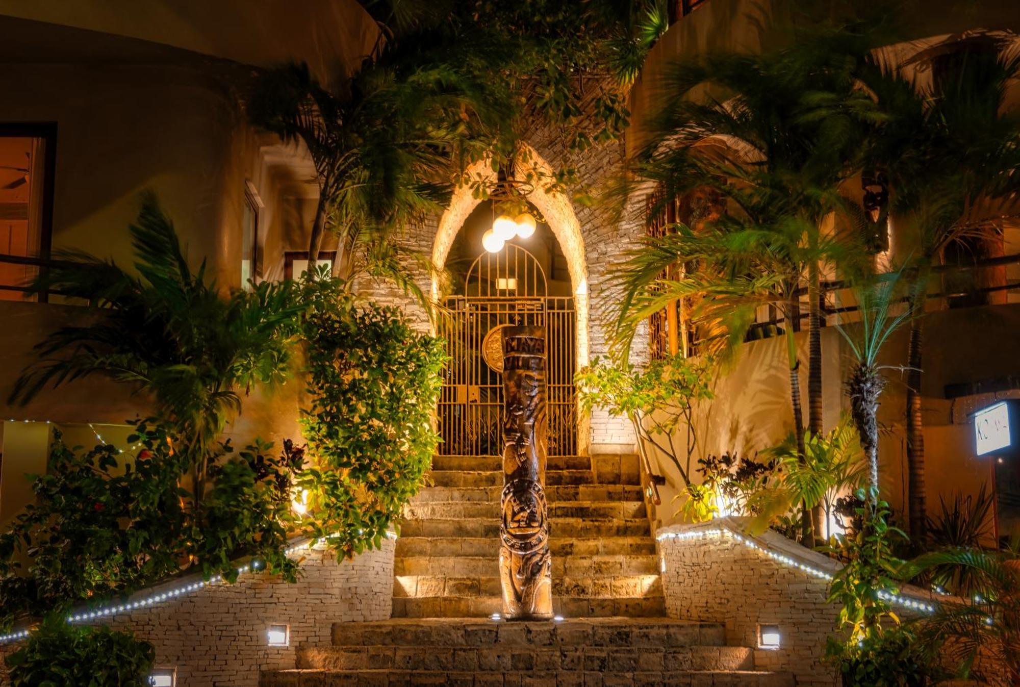 Maya Villa Condo Hotel And Beachclub Playa del Carmen Kültér fotó