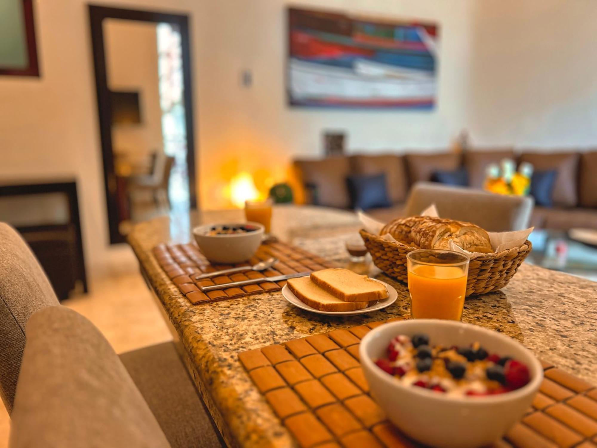 Maya Villa Condo Hotel And Beachclub Playa del Carmen Kültér fotó